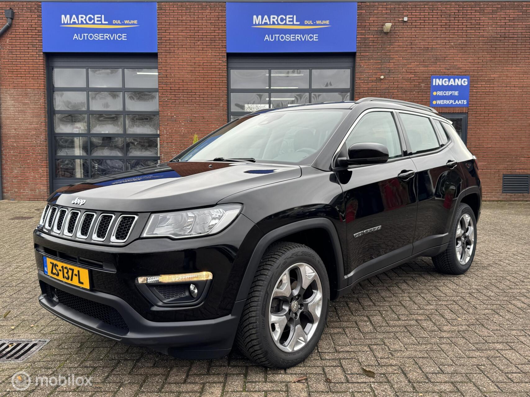 Jeep Compass 1.4 MultiAir Longitude 2019 - voorkant