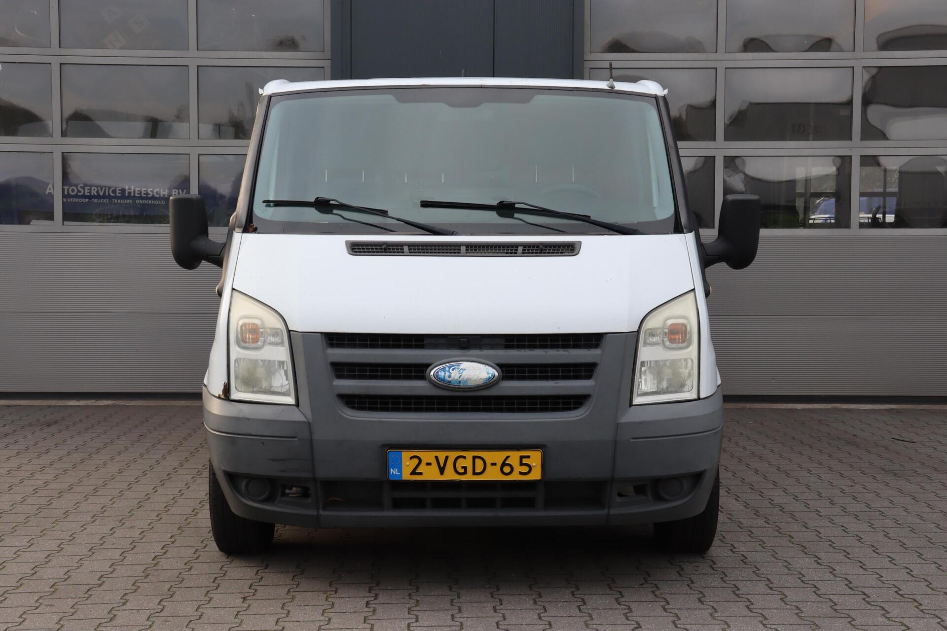 Foto van Ford Transit 260s Van 85dpf LR 4.23