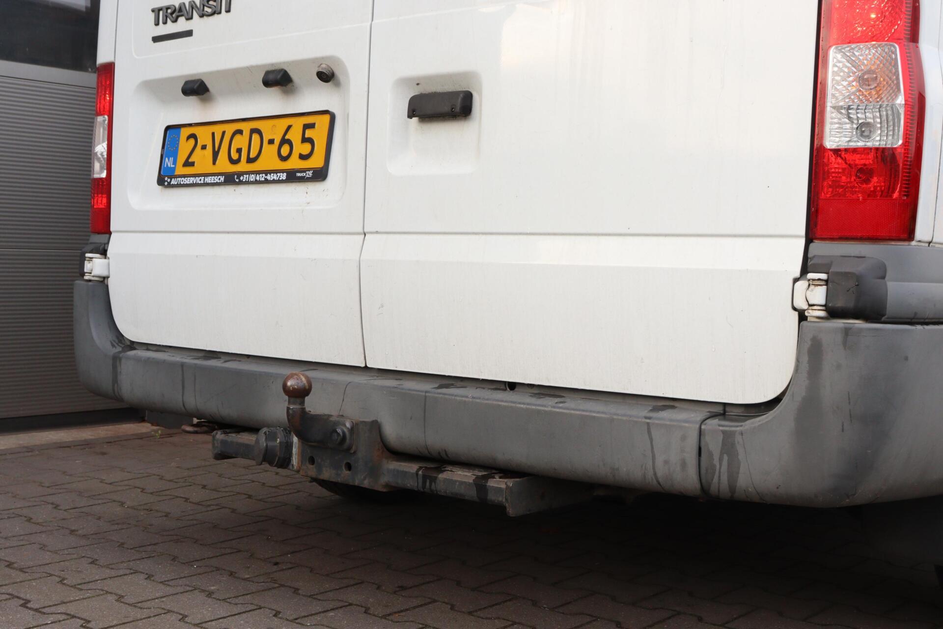 Foto van Ford Transit 260s Van 85dpf LR 4.23