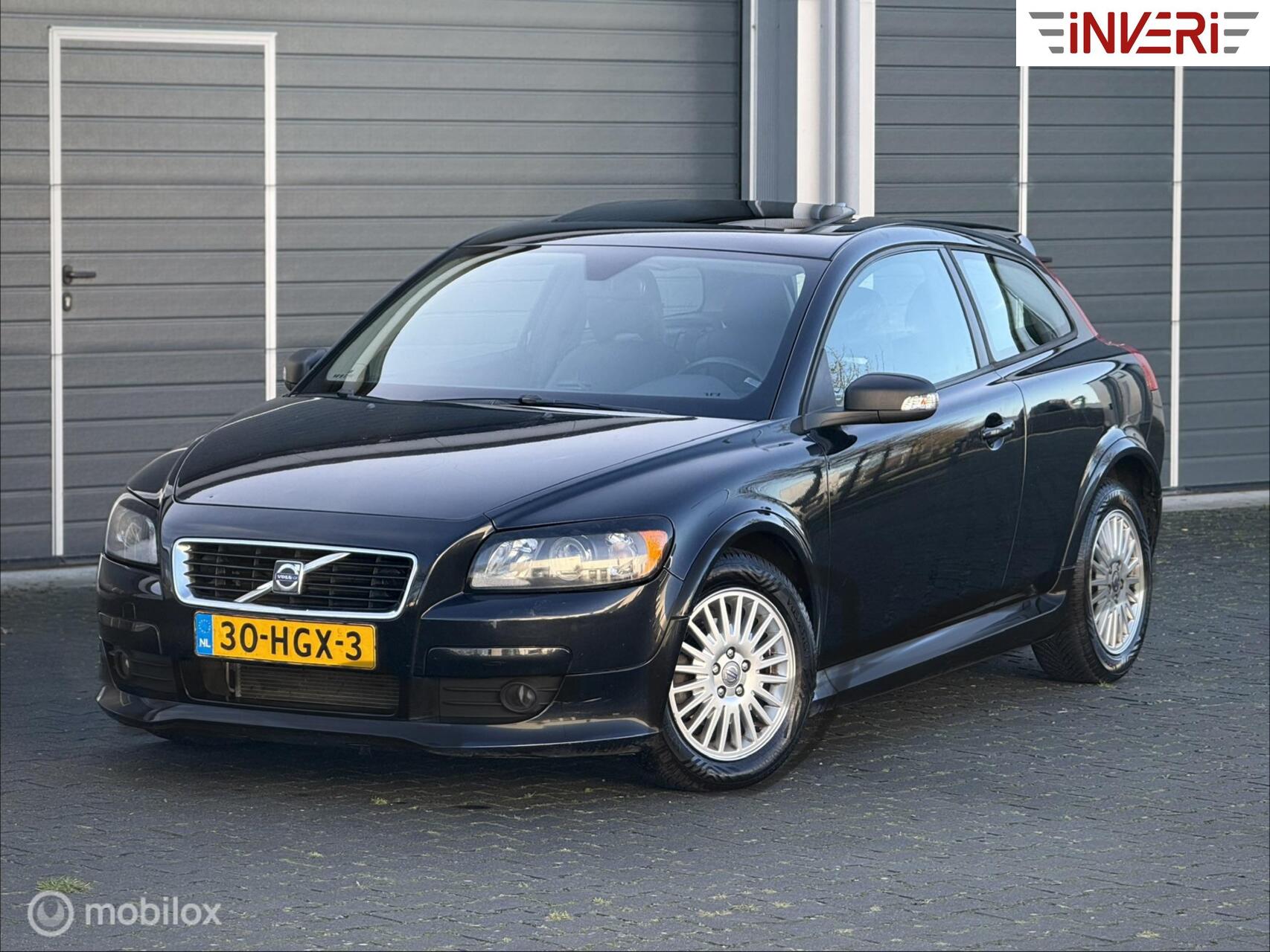 Foto van VOLVO C30