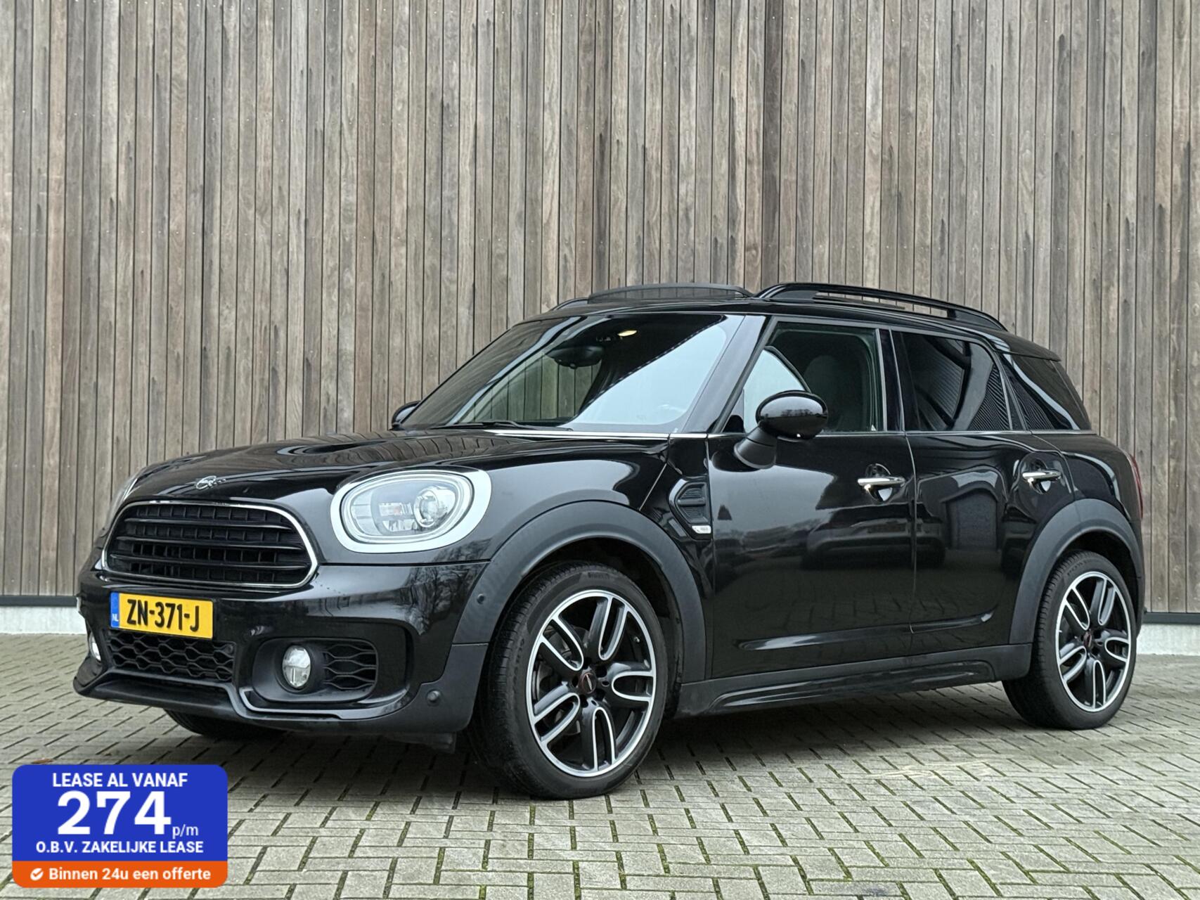 Foto van MINI COUNTRYMAN COOPER
