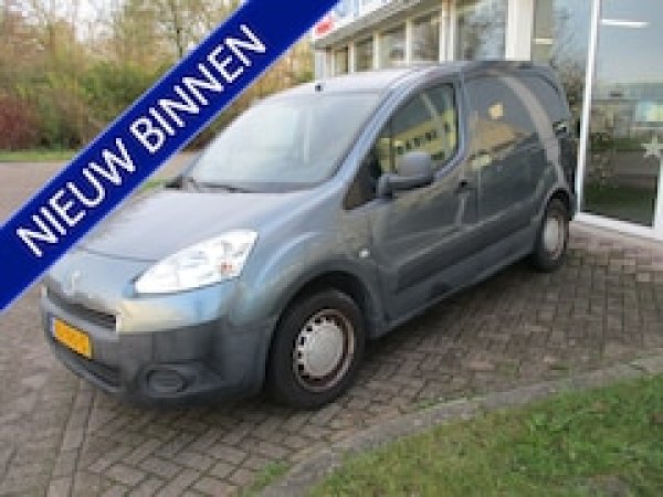 Foto van Peugeot Partner