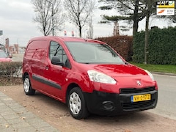 Foto van Peugeot Partner