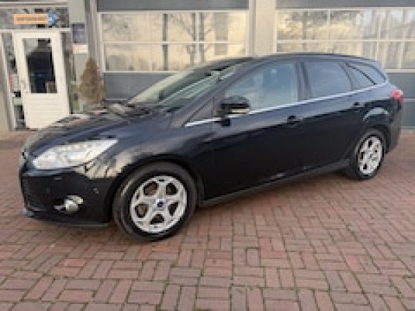 Ford Focus 1.6 TDCI ECOnetic Lease Titanium 2013 - voorkant