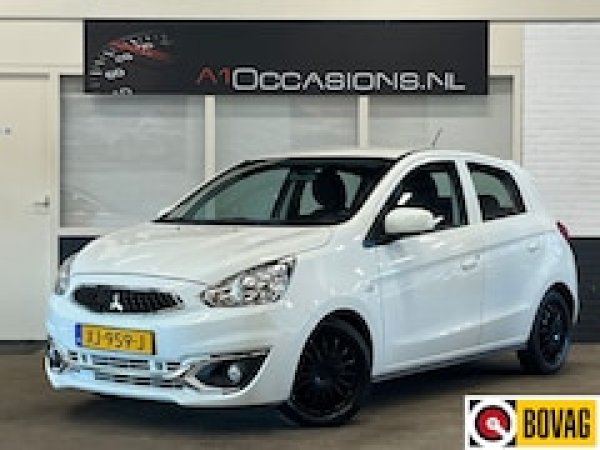 Foto van Mitsubishi Space Star