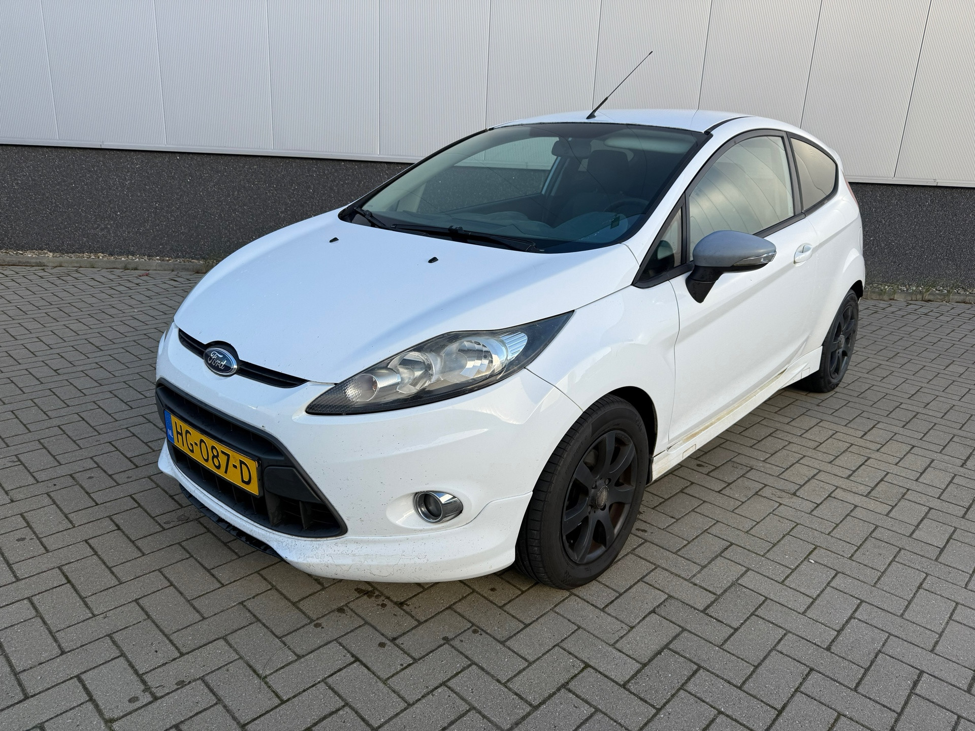 Ford Fiesta 1.4 Trend 2009 - voorkant