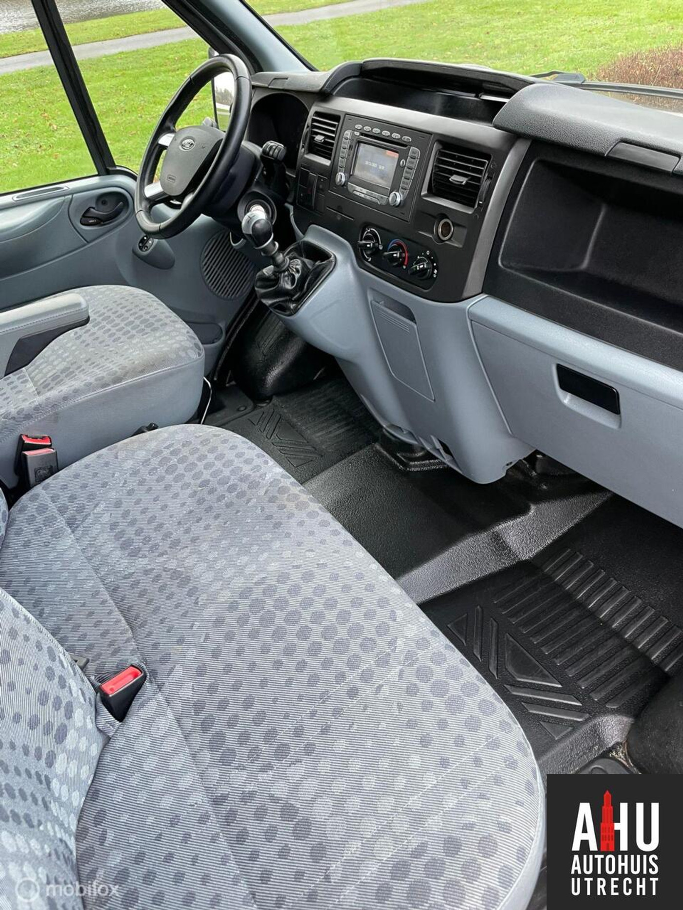 Foto van Ford Transit 350lef Van 200dpf 3,58