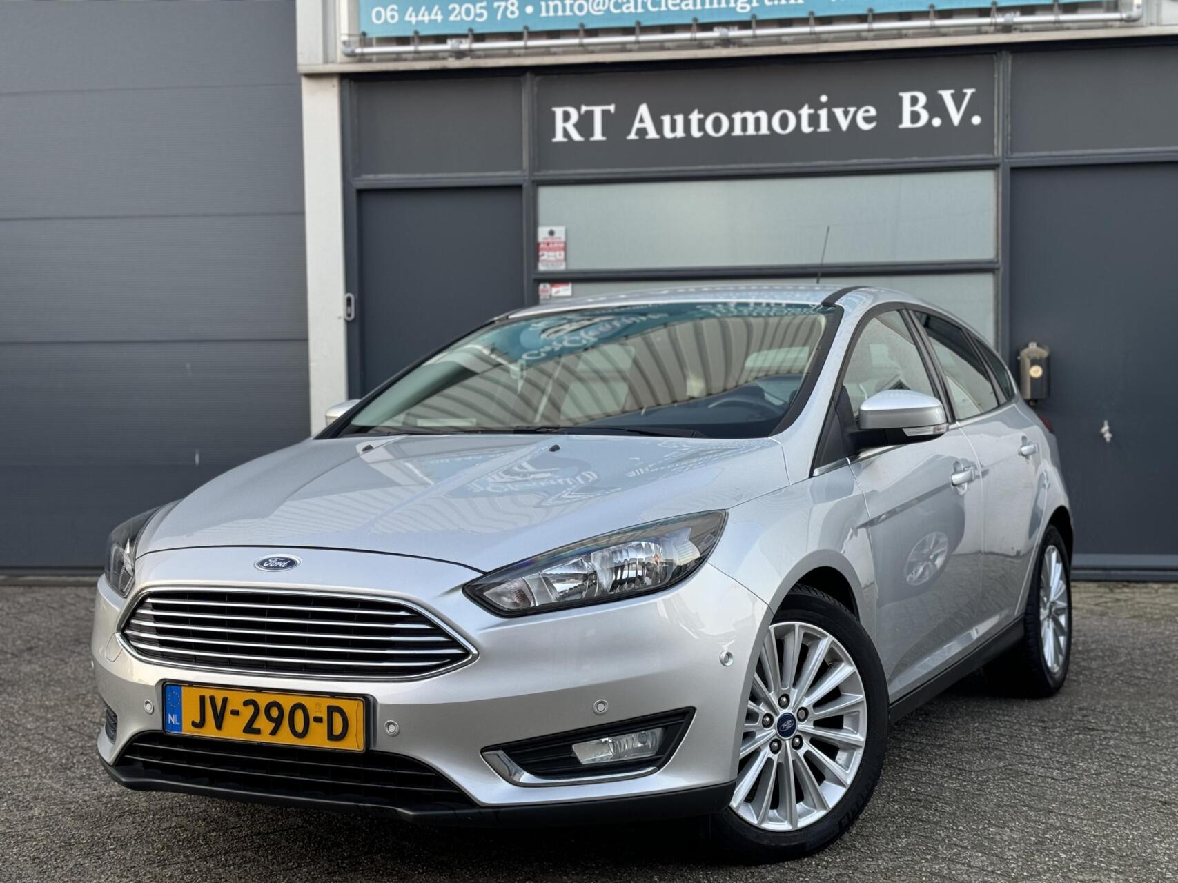 Ford Focus 1.0 Titanium Cruise / Clima Dealer OH 2016 - voorkant
