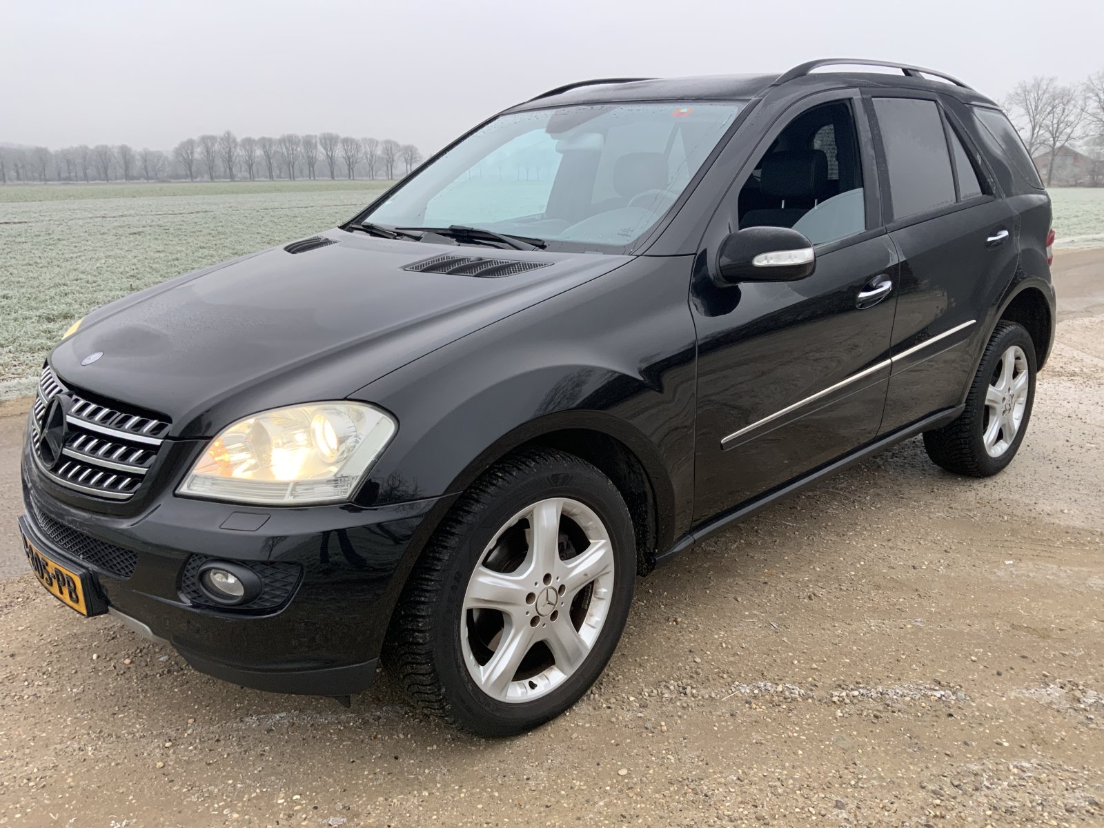 Mercedes-Benz M-klasse 320 CDI 2006 - voorkant