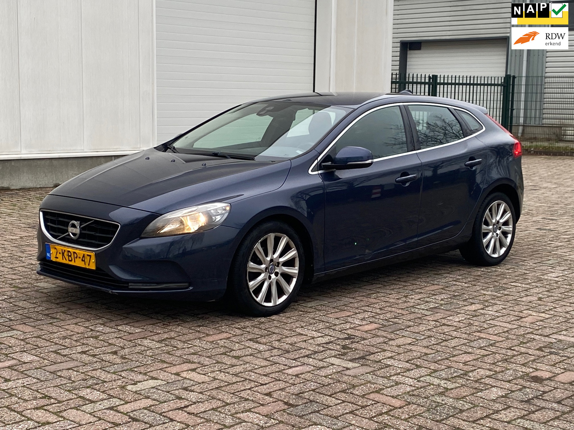 Foto van VOLVO V40