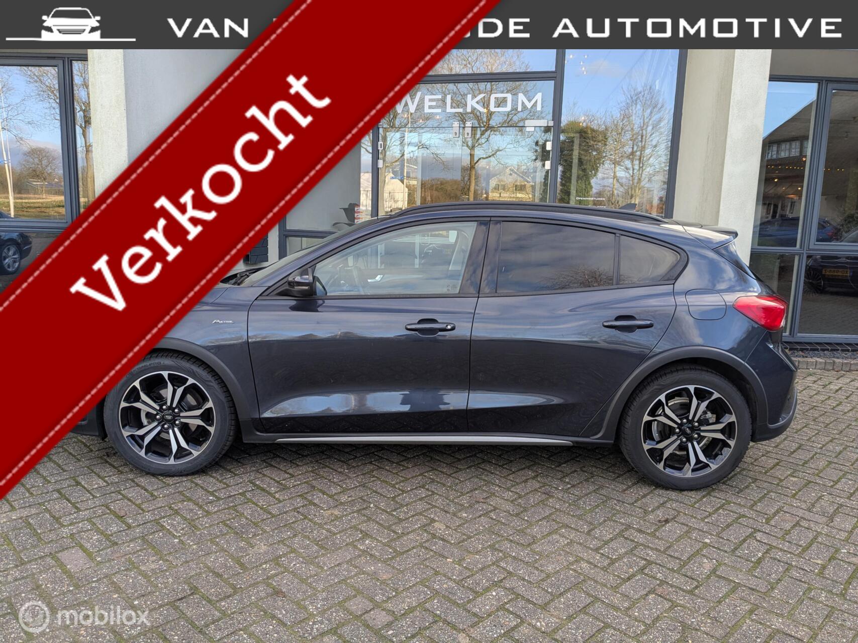Ford Focus 1.0 EcoBoost Hybrid Active X Business 2020 - voorkant