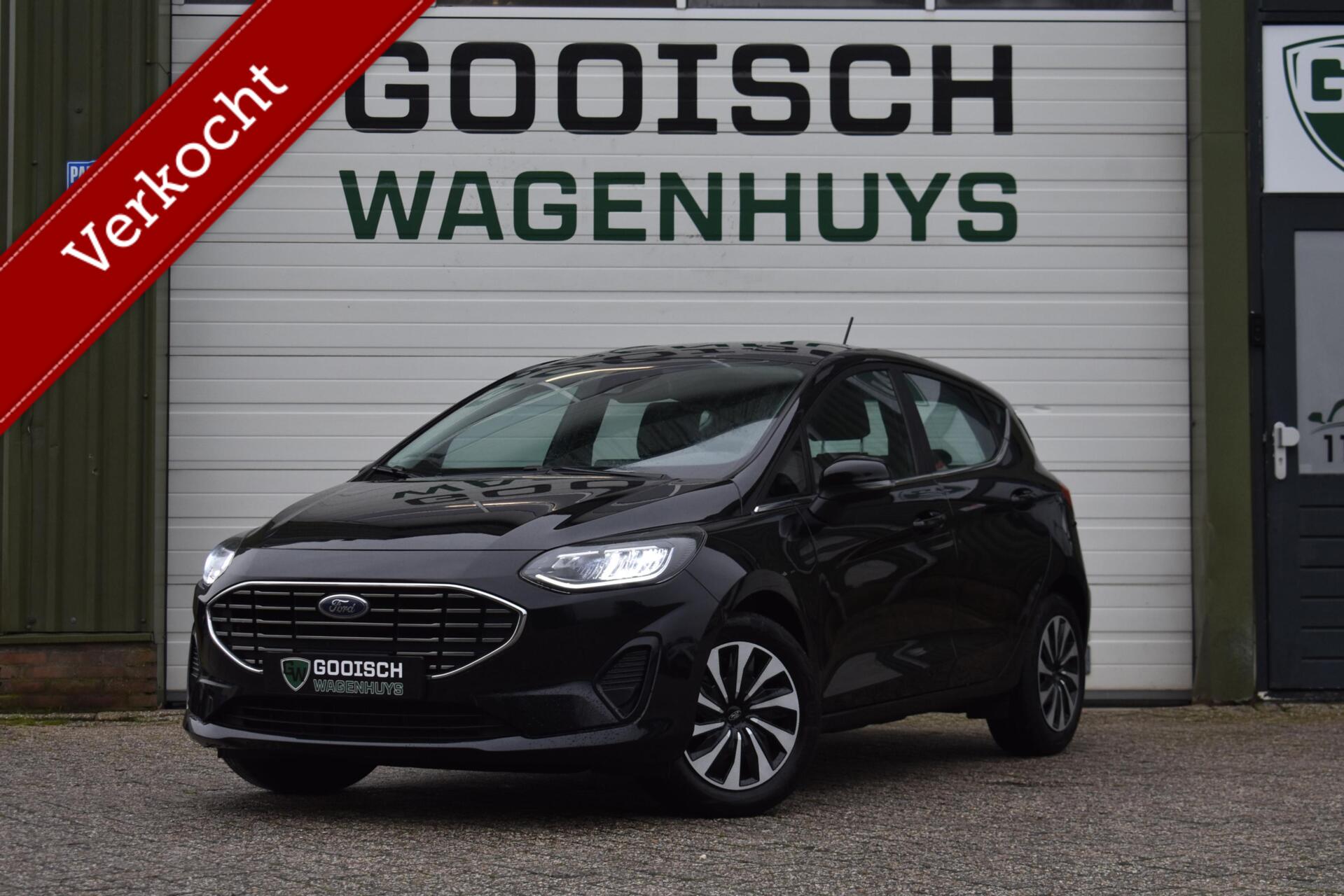 Ford Fiesta 1.0 EcoBoost Hybrid Titanium | Carplay | Cruise | 2023 - voorkant
