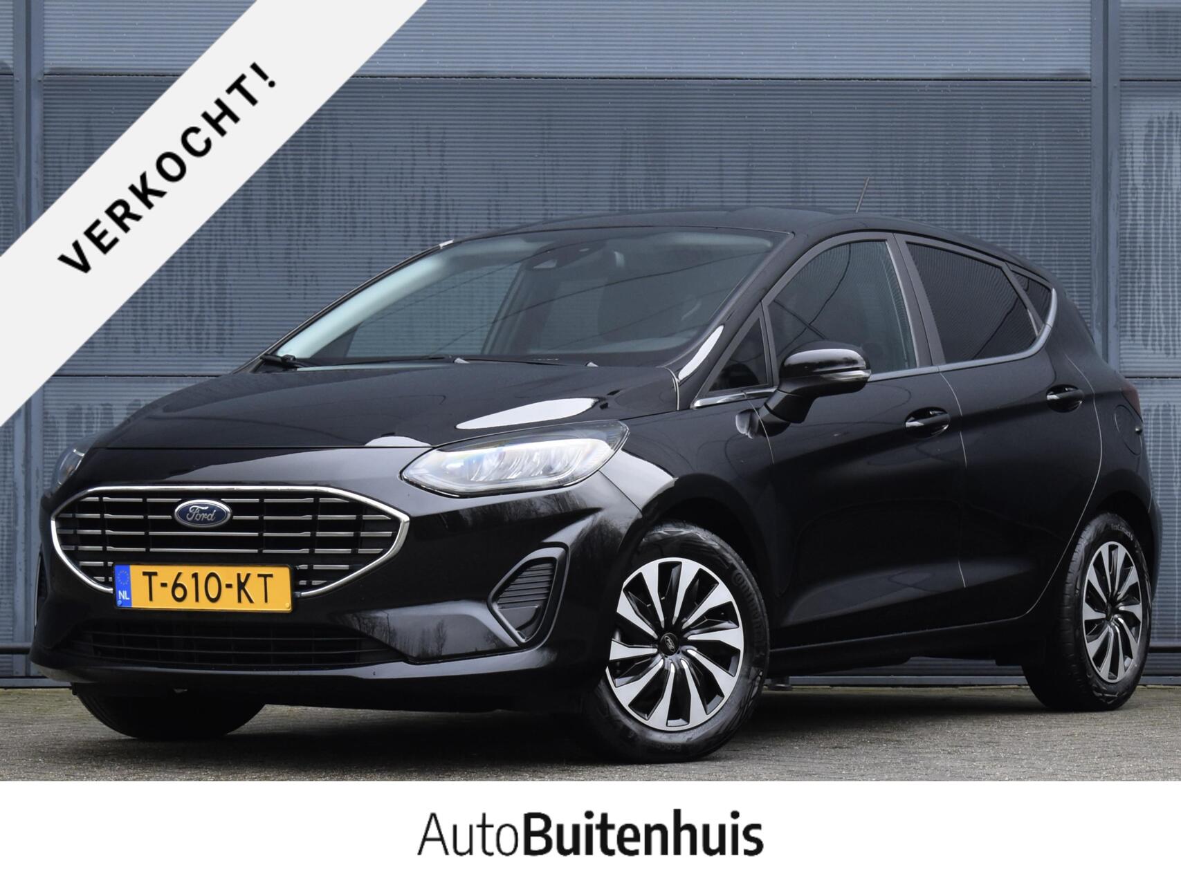 Ford Fiesta 1.0 Hybrid Titanium X |ALL-IN PRIJS!|KEYLESS|LED|CAMERA|CARPLAY|NAVI|FABRIEKSGARANTIE 2023 - voorkant