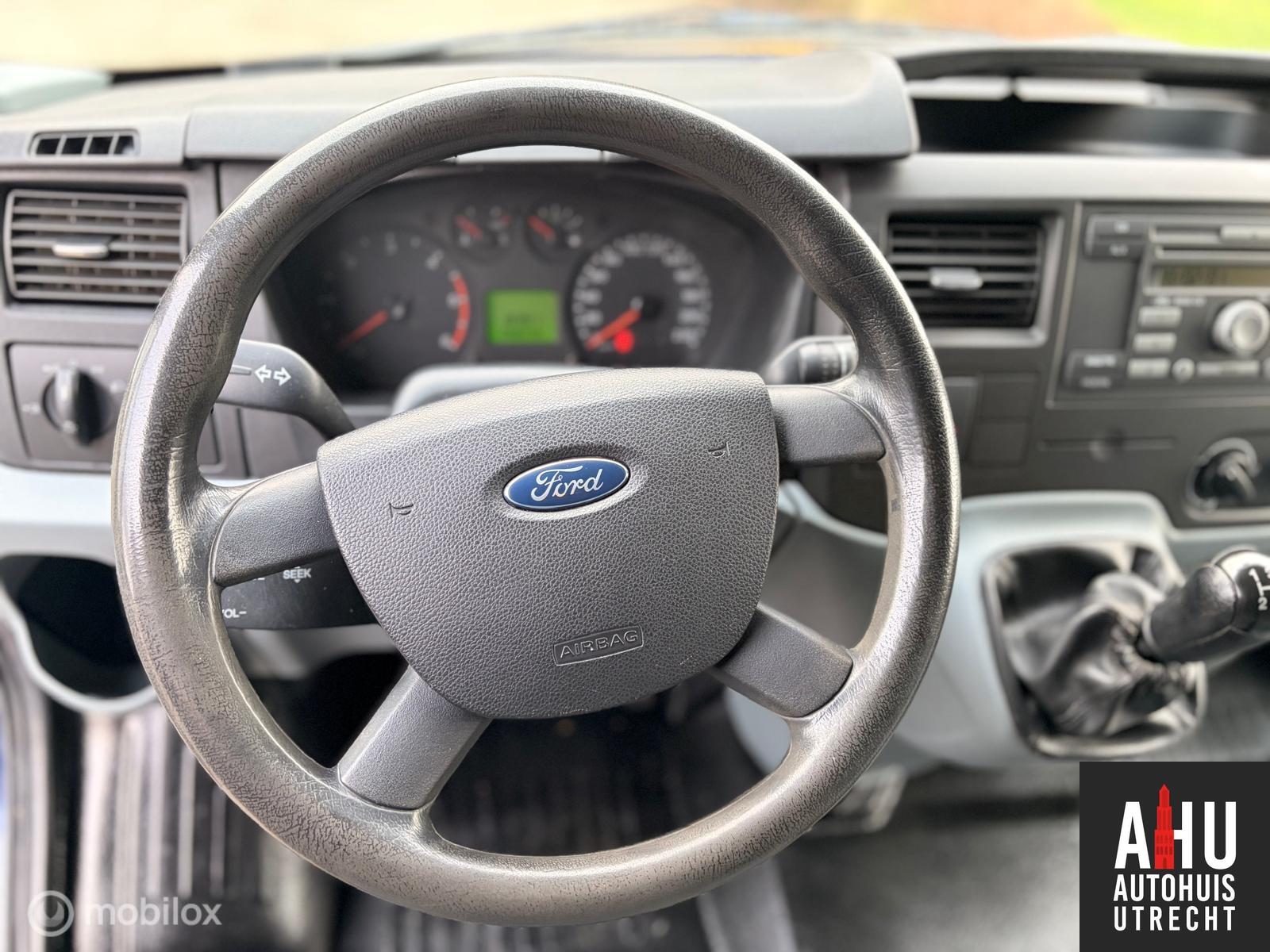 Foto van Ford Transit 260s Van 85dpf LR 4.23