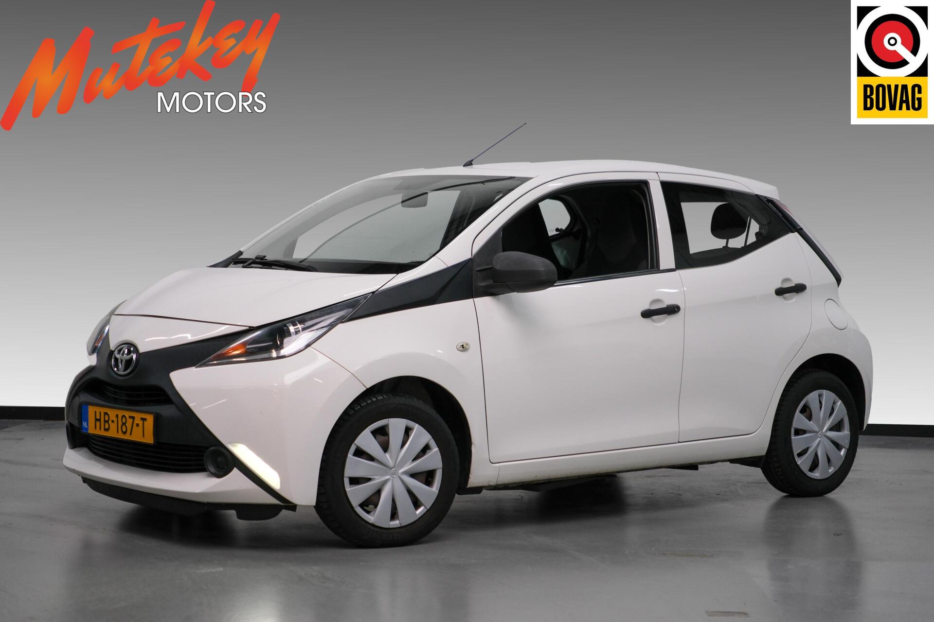 Toyota Toyota Aygo 1.0 VVT-i x | Airco | Cruise 2015 - voorkant