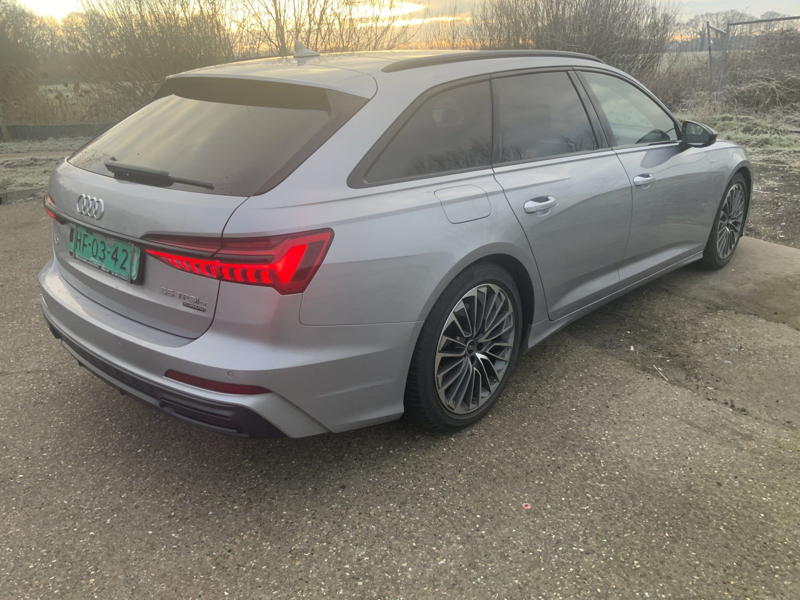 Inspectiefoto van Audi A6 Avant 55 TFSI E