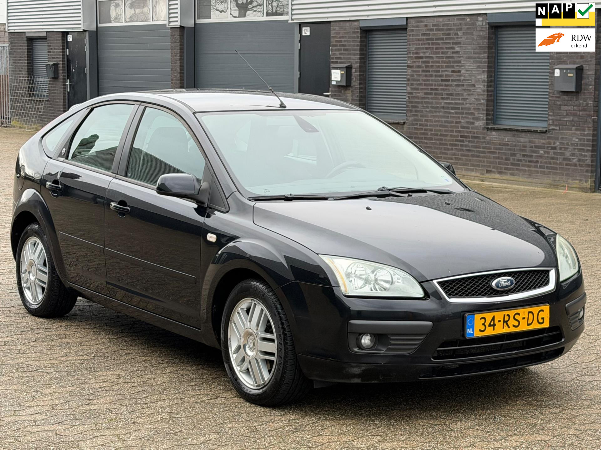 Foto van FORD FOCUS