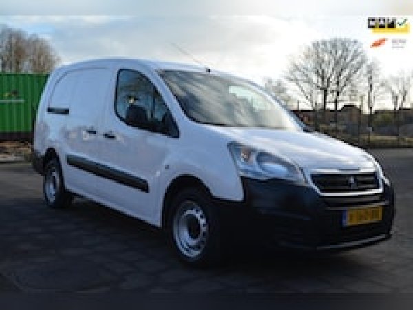 Foto van Peugeot Partner
