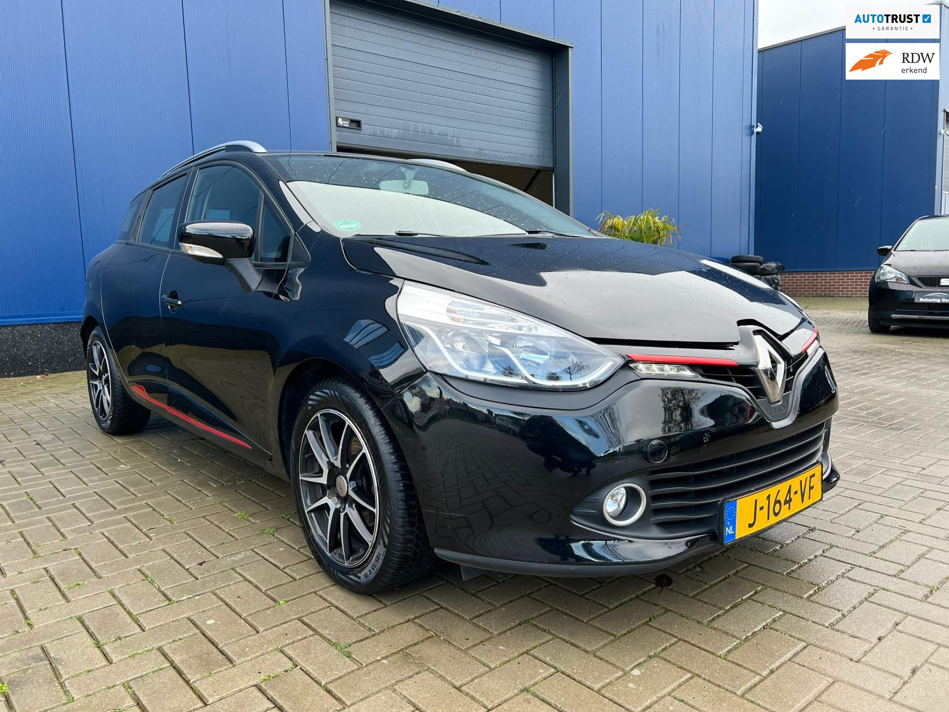 Renault Clio 0.9 TCe Dynamique / NAVIGATIE / CRUISE CONTROL / STOELVERWARMING / BASSAUDIO / START-STOP 2014 - voorkant
