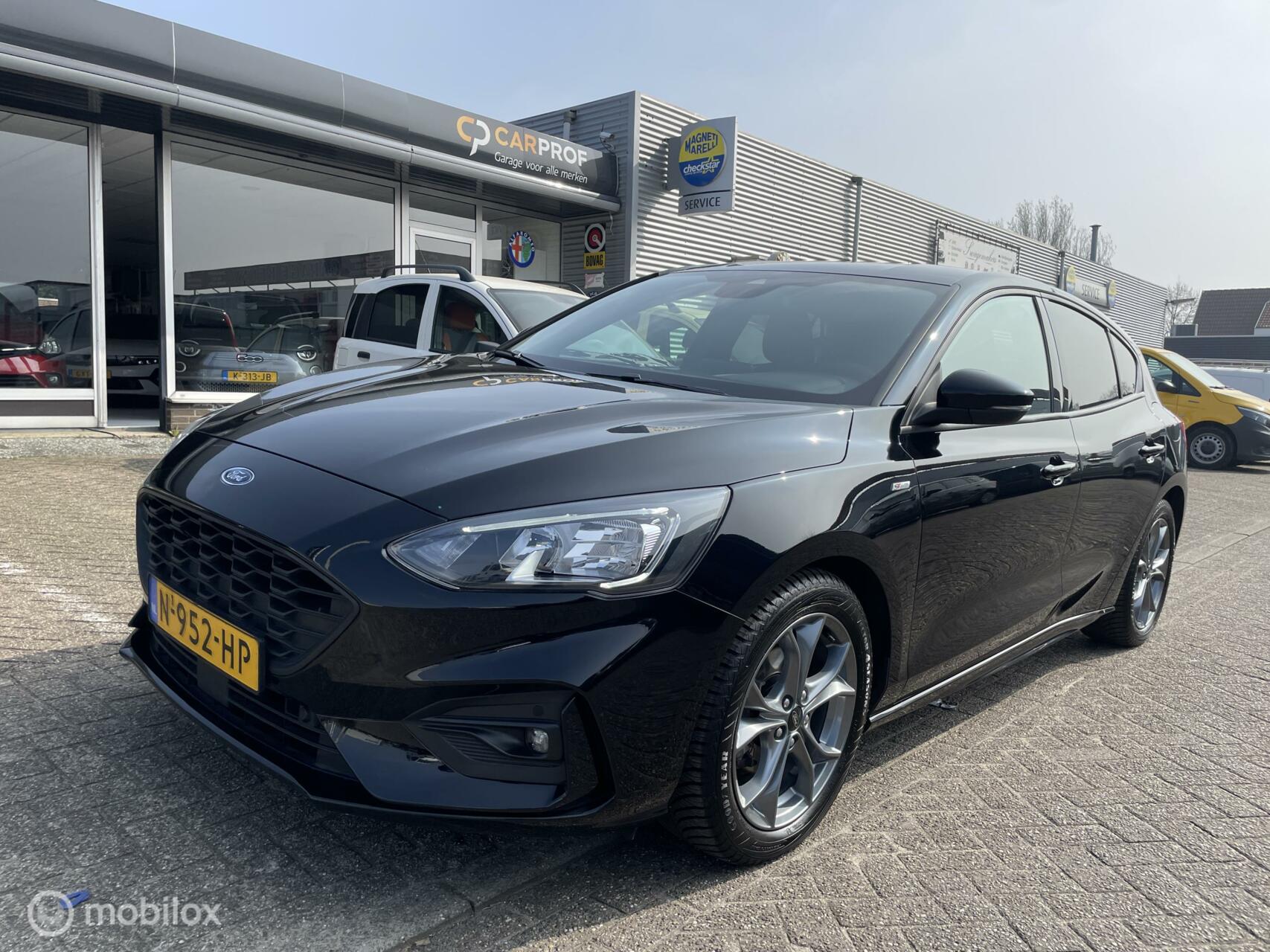 Ford Focus 1.0 Eco Hybrid ST Line, prachtige staat! 2021 - voorkant