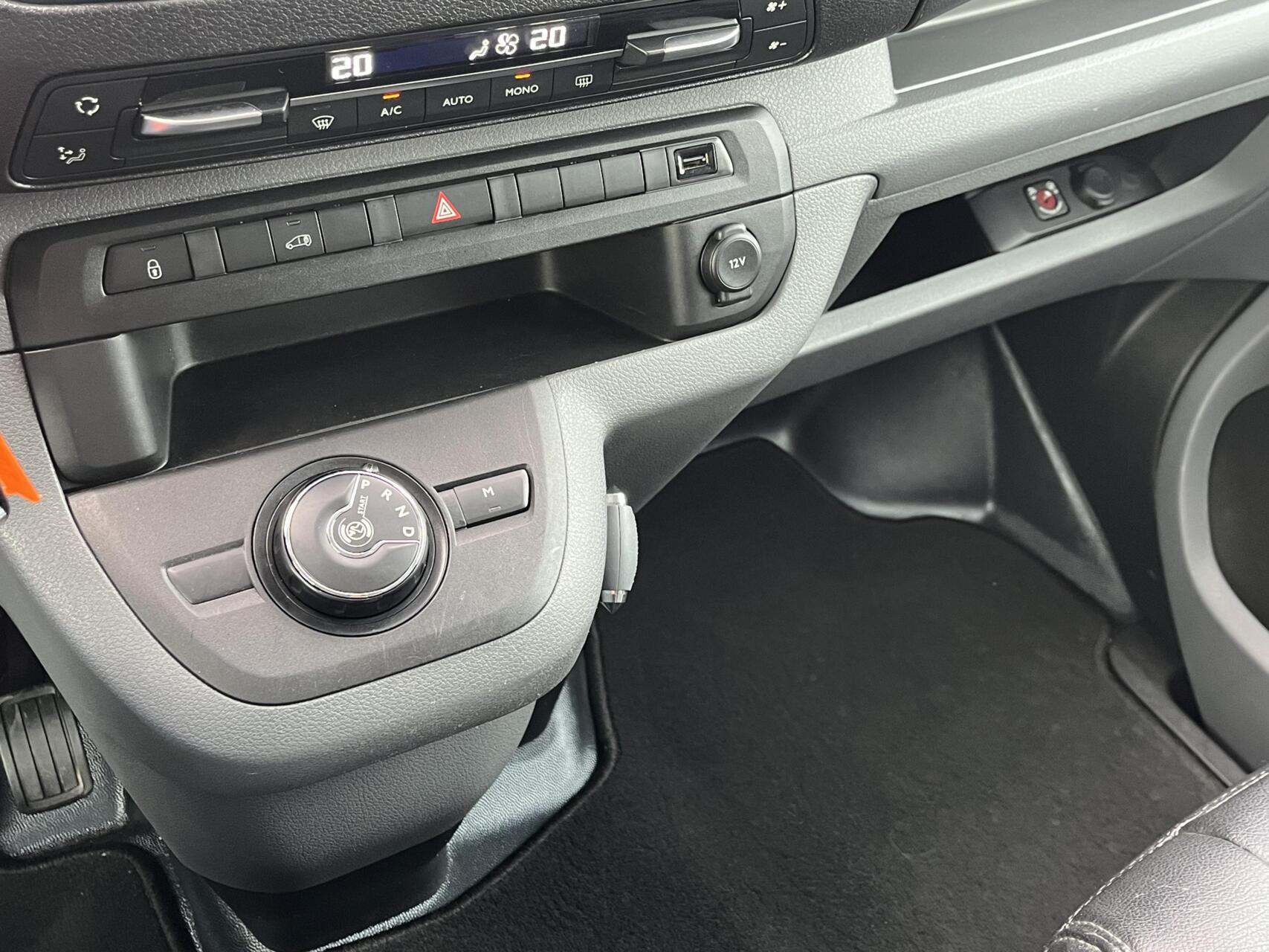 Foto van Opel Vivaro