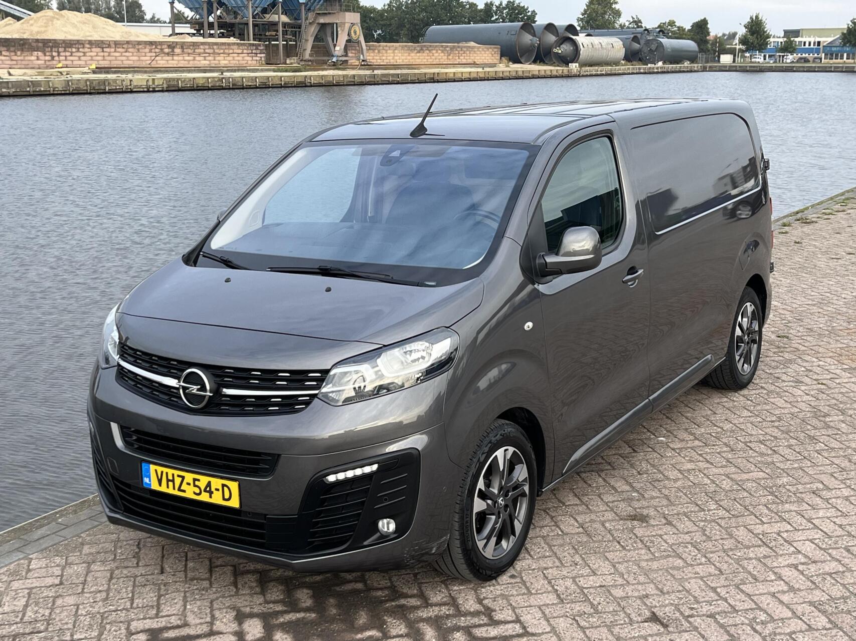 Foto van Opel Vivaro