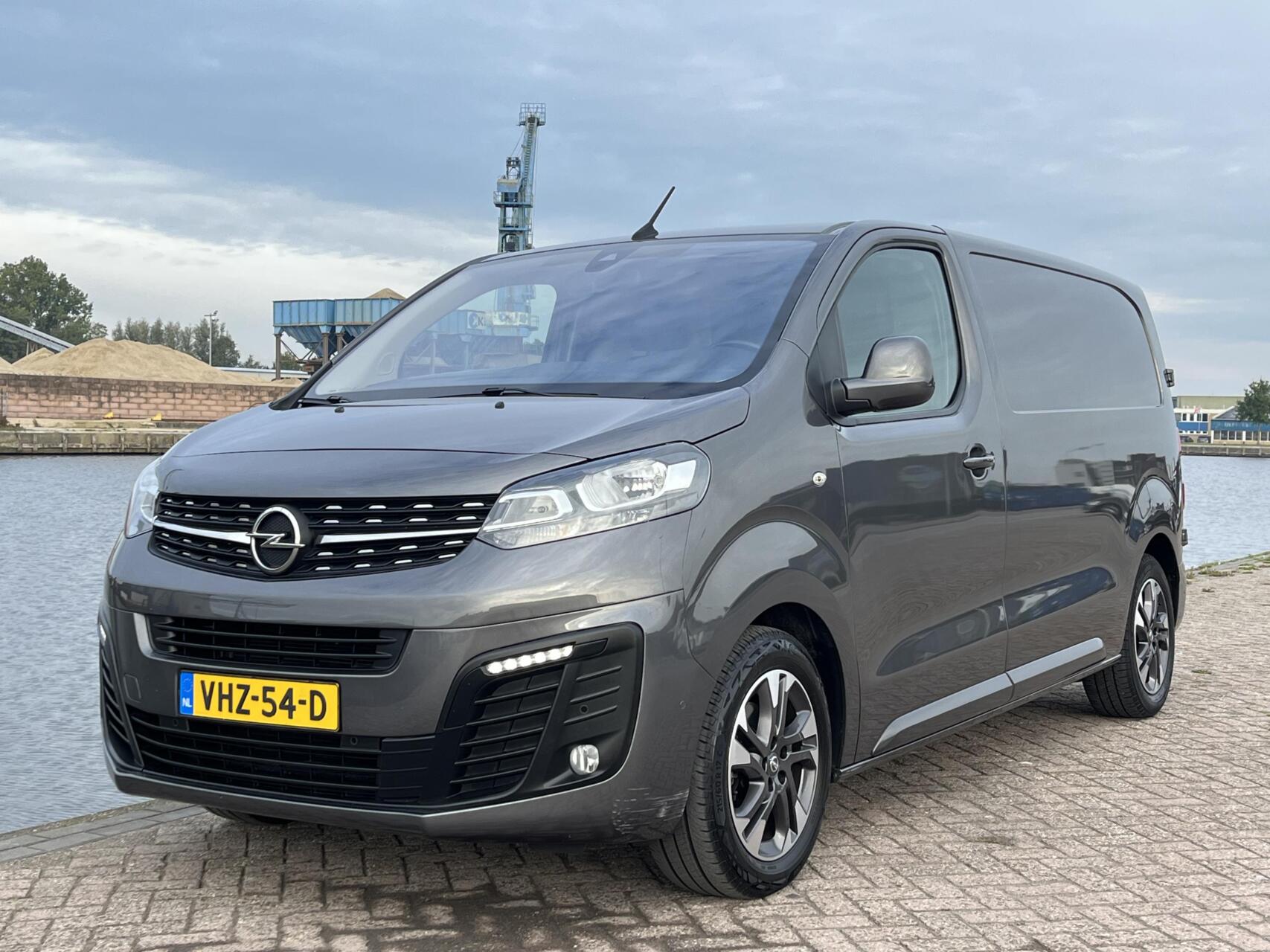Foto van Opel Vivaro