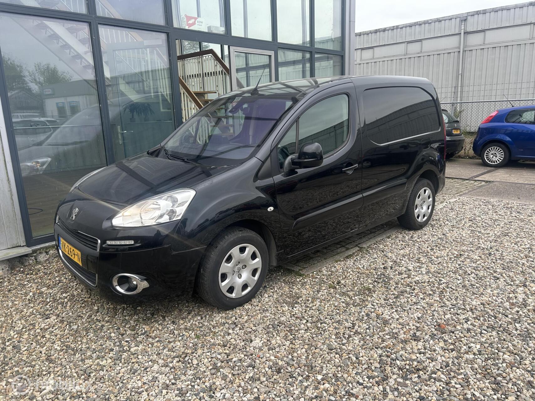 Foto van PEUGEOT PARTNER