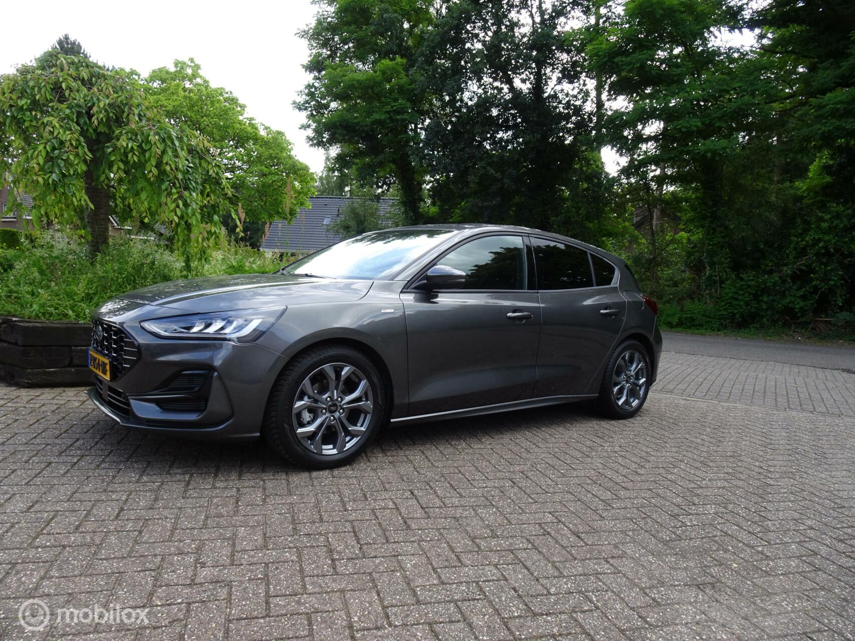 Ford Focus 1.0 EcoBoost Hybrid ST Line X GrootNavi.Led.Virtual Cockpit 2023 - voorkant