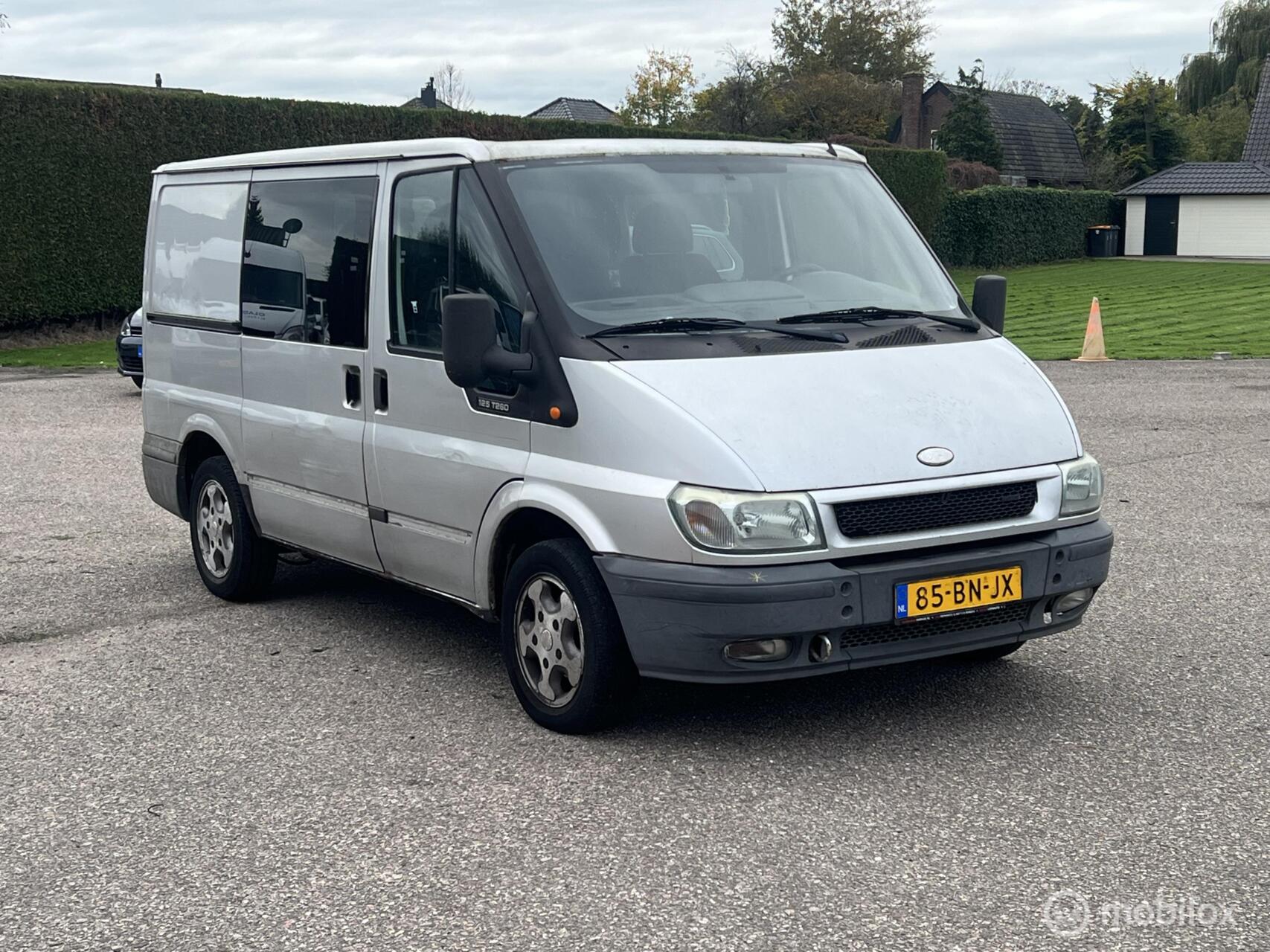 Ford Transit 260s FD DC 125 LR 4,23 260S 2.0TDCi 2004 - voorkant