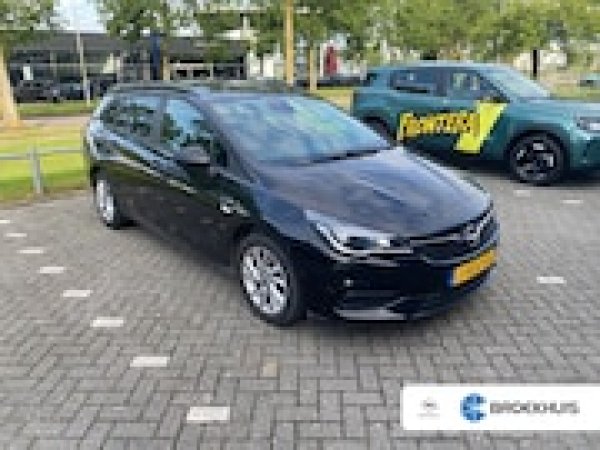 Opel Astra 1.2 Edition 2020 - voorkant