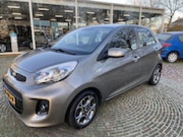 Kia Picanto 1.0 CVVT DynamicLine 2016 - voorkant