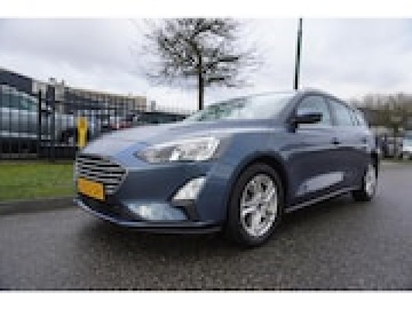 Ford Focus 1.0 EcoBoost Hybrid Trend Edition Business 2020 - voorkant