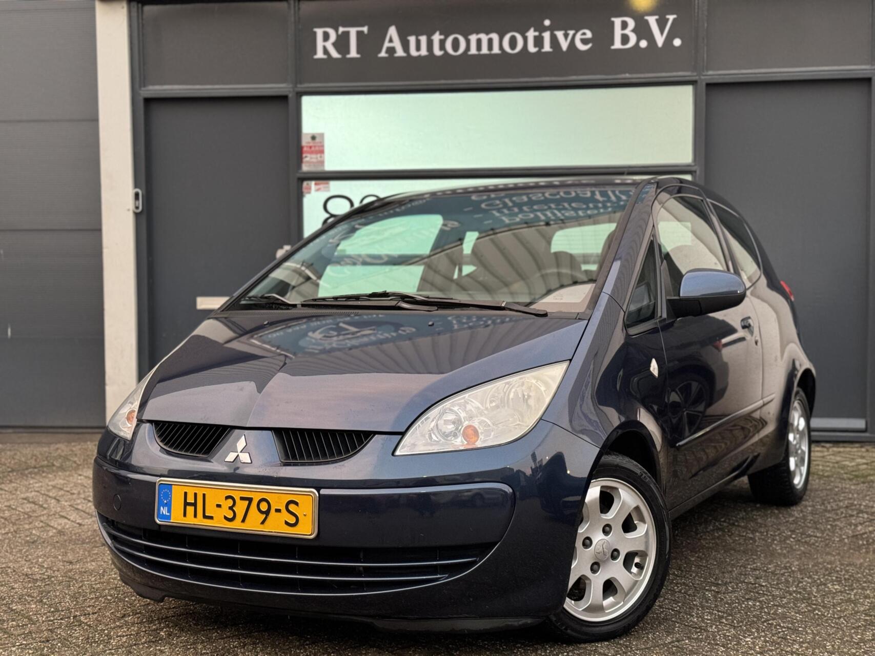 Foto van Mitsubishi Colt