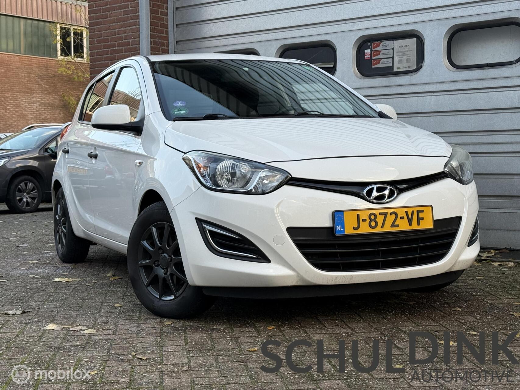 Hyundai I20 1.2i i-Drive ELEKTRISCHE RAMEN|5-DEURS|LICHTMETAAL 2013 - voorkant