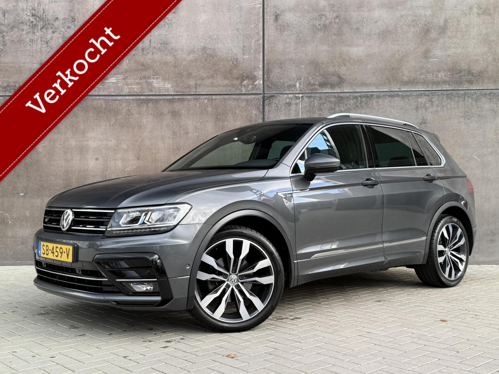 Volkswagen Tiguan 1.4 TSI Highline Business R-Line Navi | Digitaal Dashboard | APK 11-2026 | 2018 - voorkant