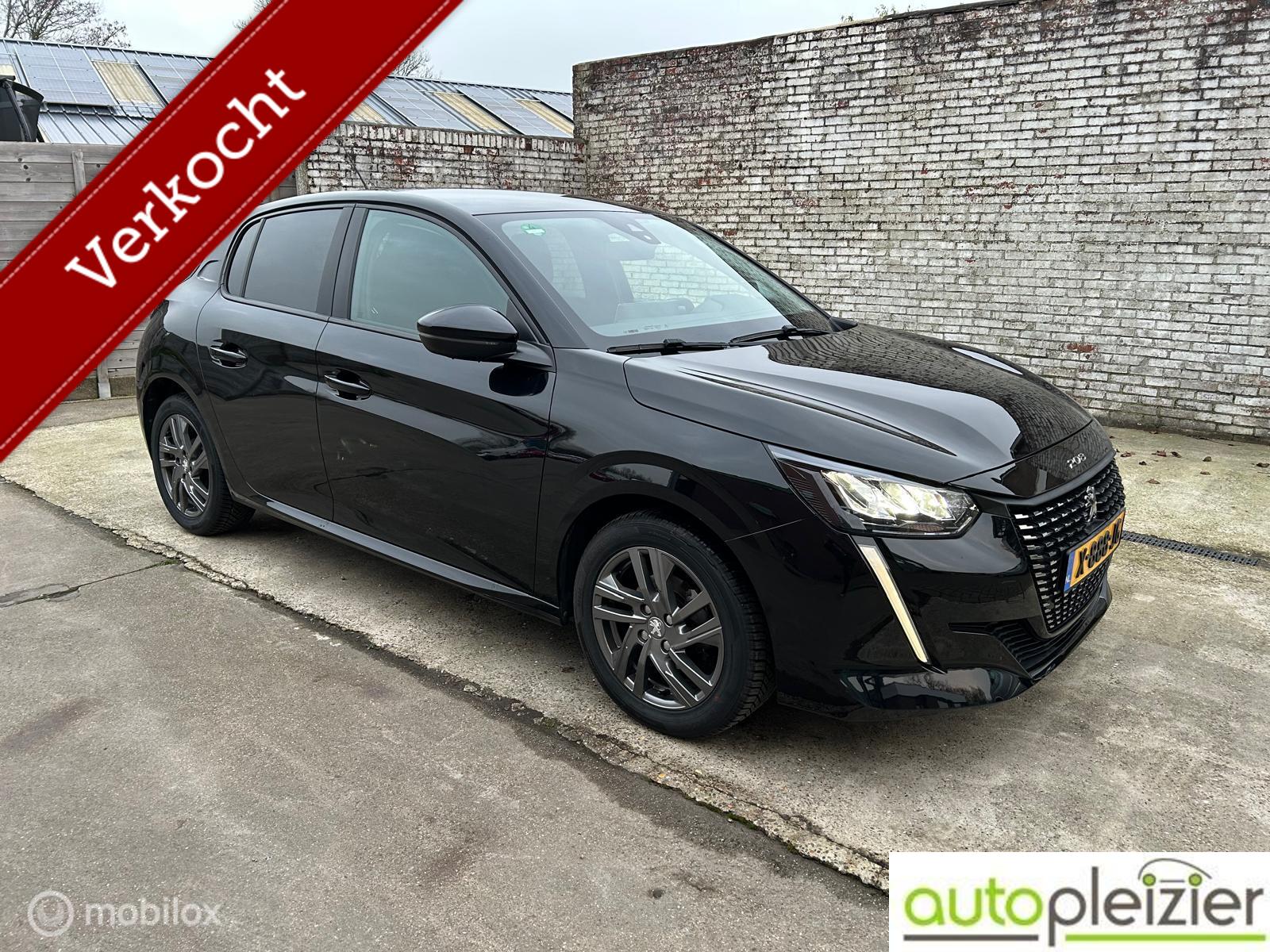 Peugeot 208 1.2 PureTech Allure|carplay|allseason|navi|BOVAG 2022 - voorkant