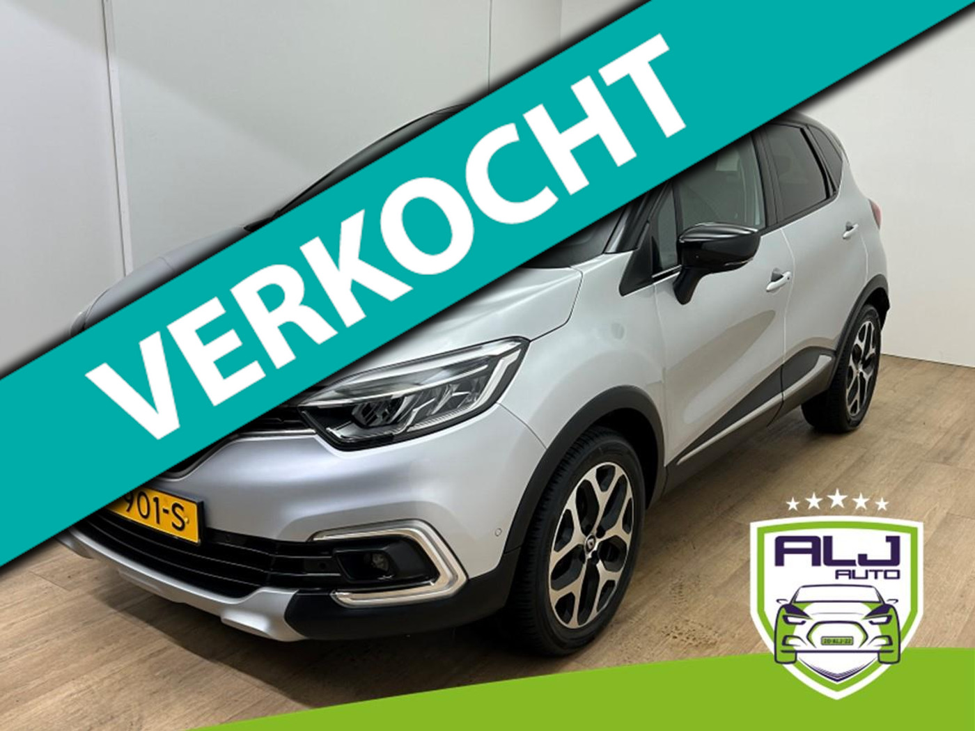Renault Captur Occasion 0.9 TCe Intens | Grijs | Airco | Tweedehands Renault Captur | Cruisecontrol | Bluetooth audio 2018 - voorkant