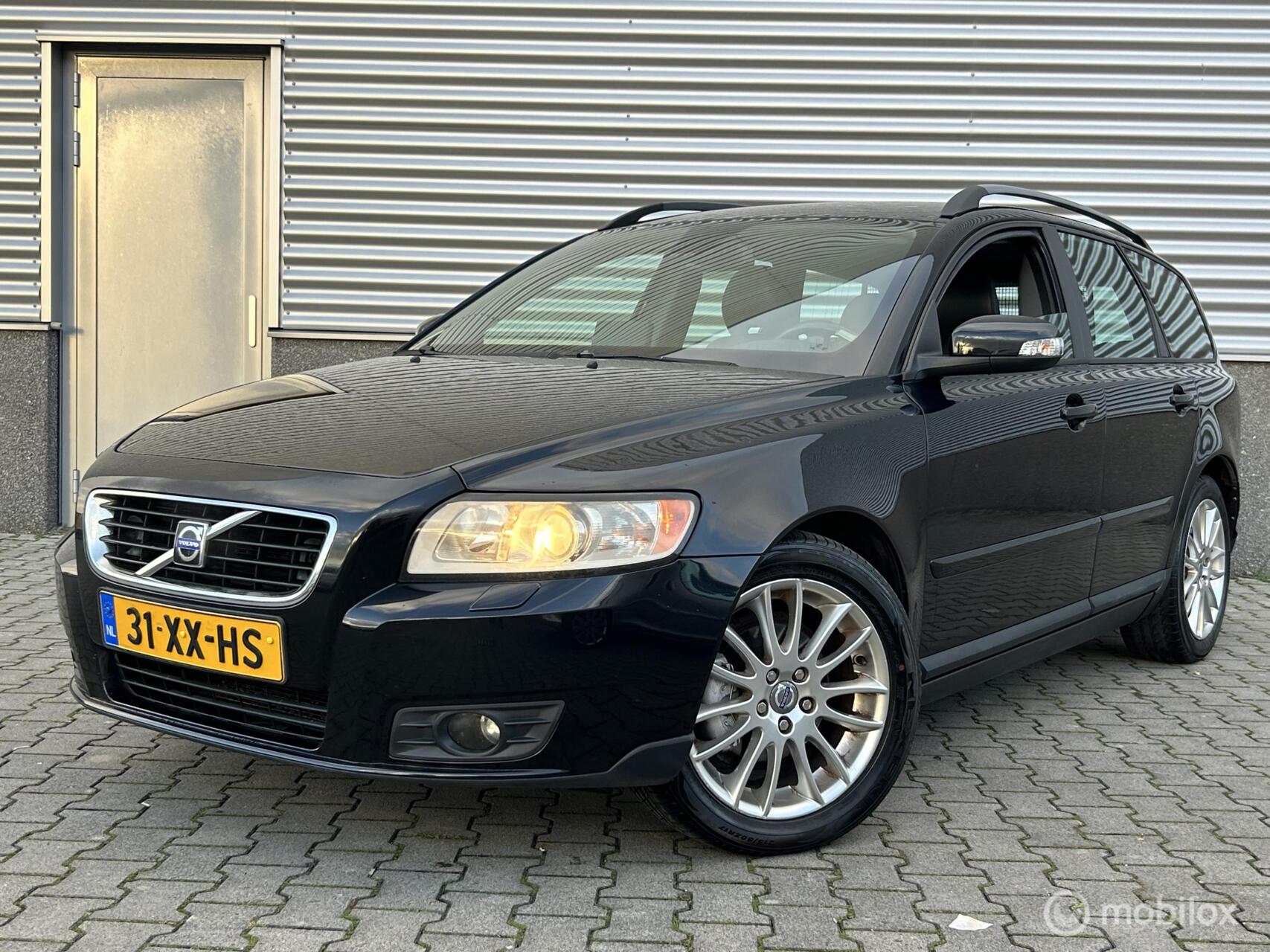 Foto van VOLVO V50