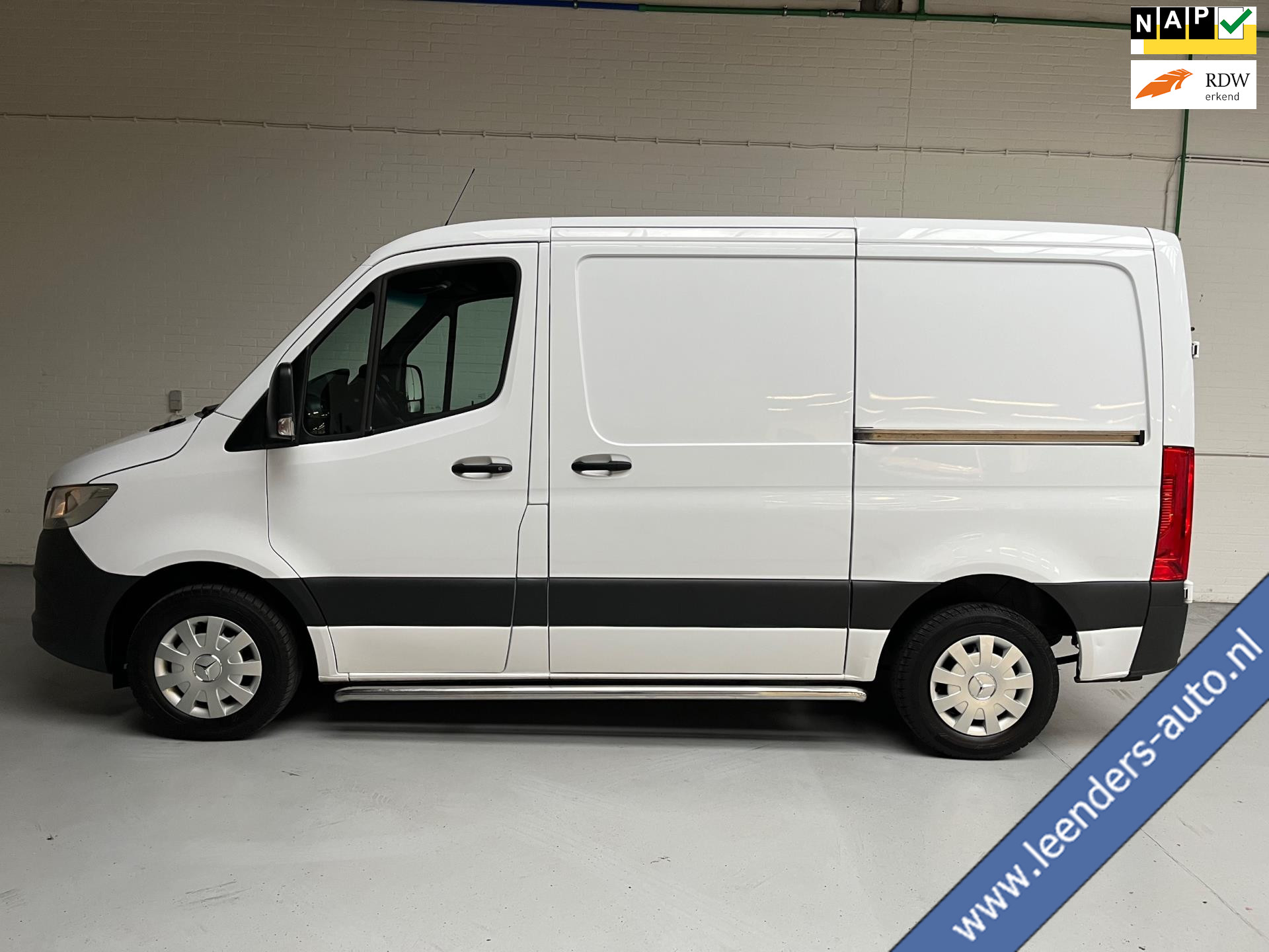 Mercedes-Benz Sprinter SERVICEWAGEN 314 2.2 CDI 140PK euro6 L1H1 Sortimo inrichting, 2xschuifdeur, M-bux, Laadkraan RIJKLAARPRIJS! 2021 - voorkant
