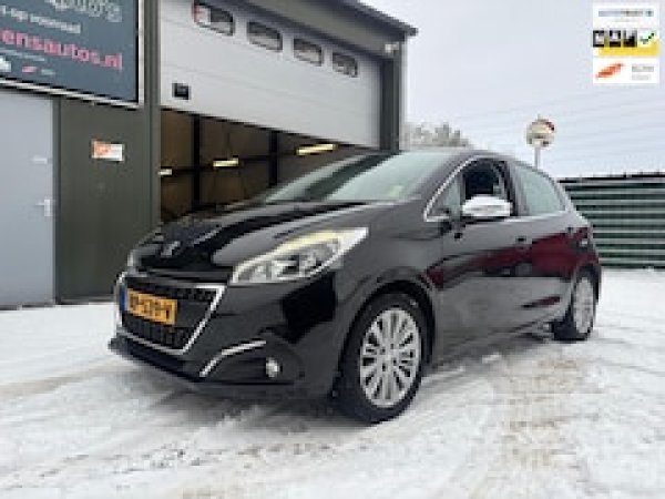 Peugeot 208 1.2 PureTech Allure 2018 - voorkant