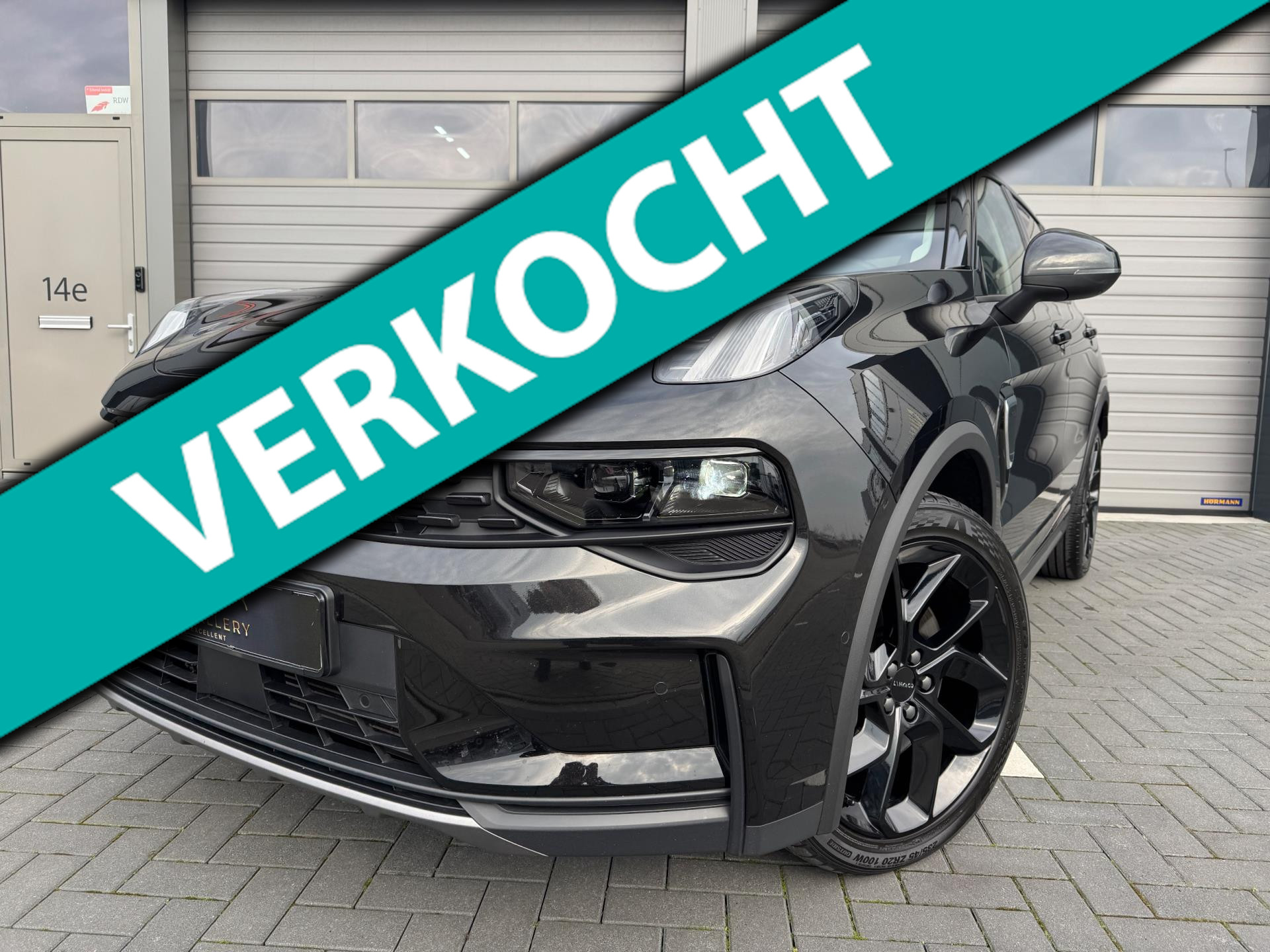 Foto van LYNK&CO LYNK & CO 01