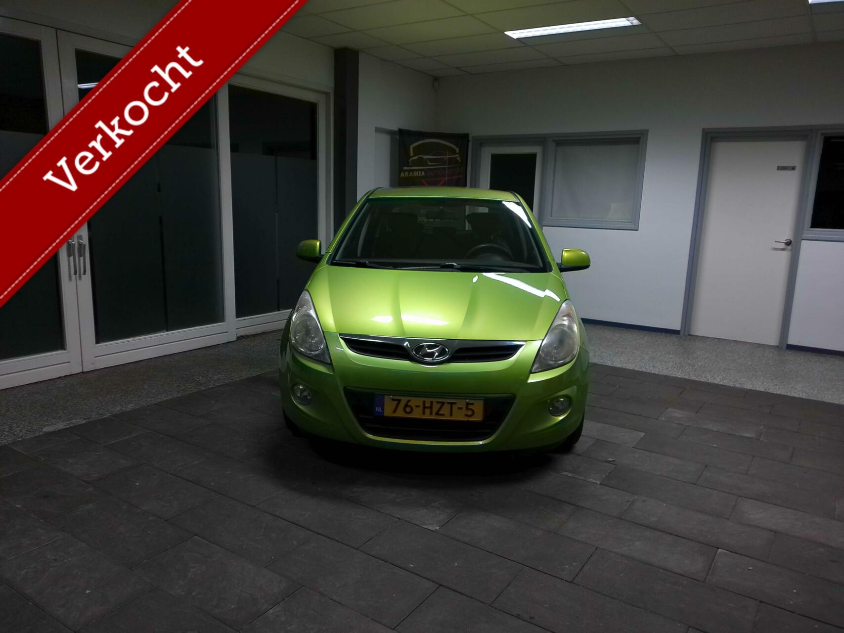 Hyundai I20 1.4i DynamicVersion 2009 2009 - voorkant