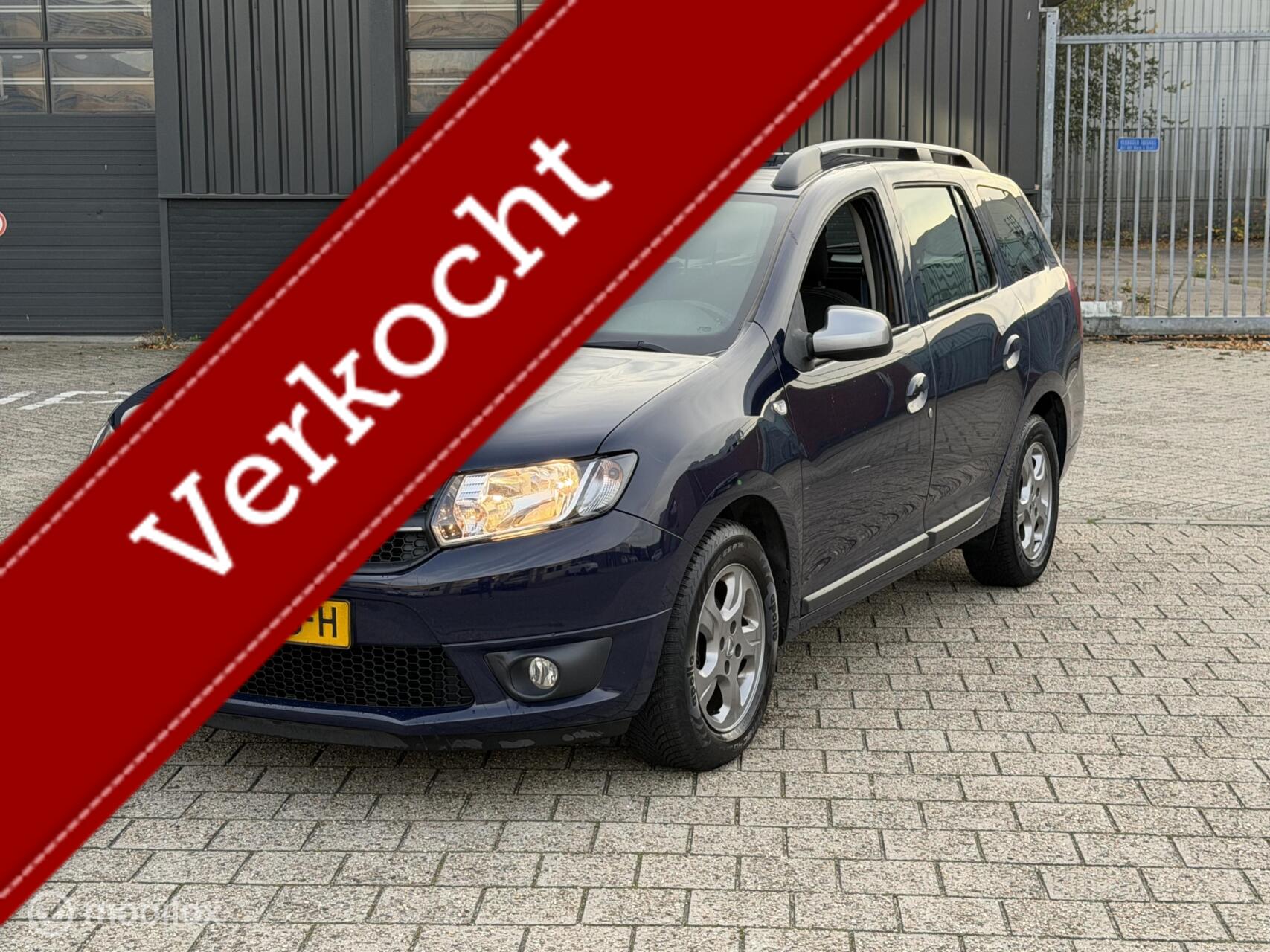 Dacia Logan 0.9 TCe 10th Anniversary 2015 - voorkant