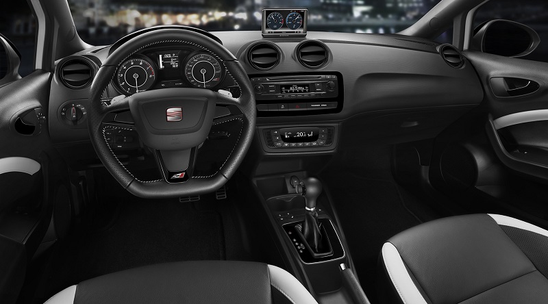 Foto van Seat Ibiza SC