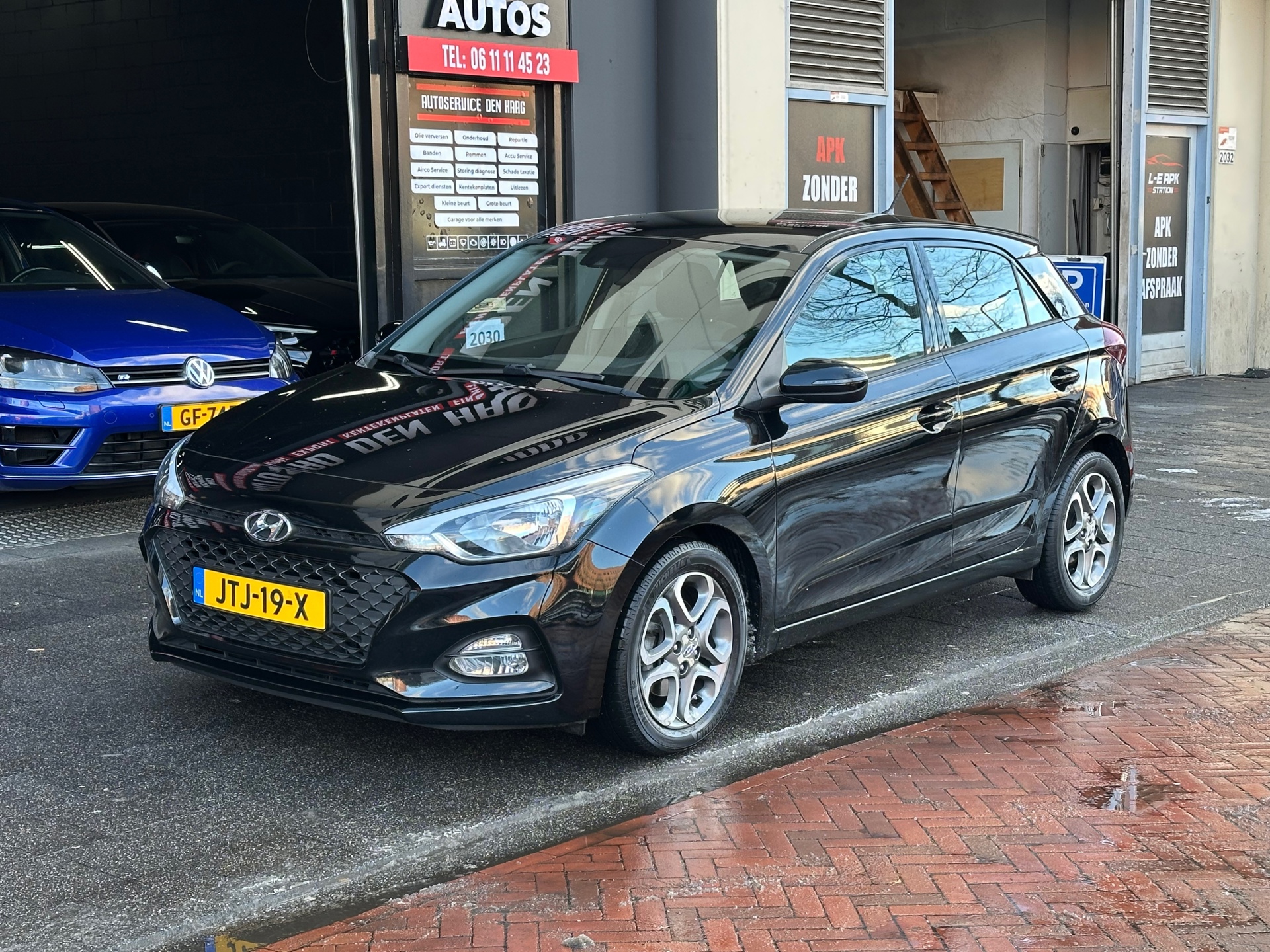 Hyundai I20 1.0 T-GDI Premium Aut Airco Stoel/Stuurverwarming PDC 2019 - voorkant