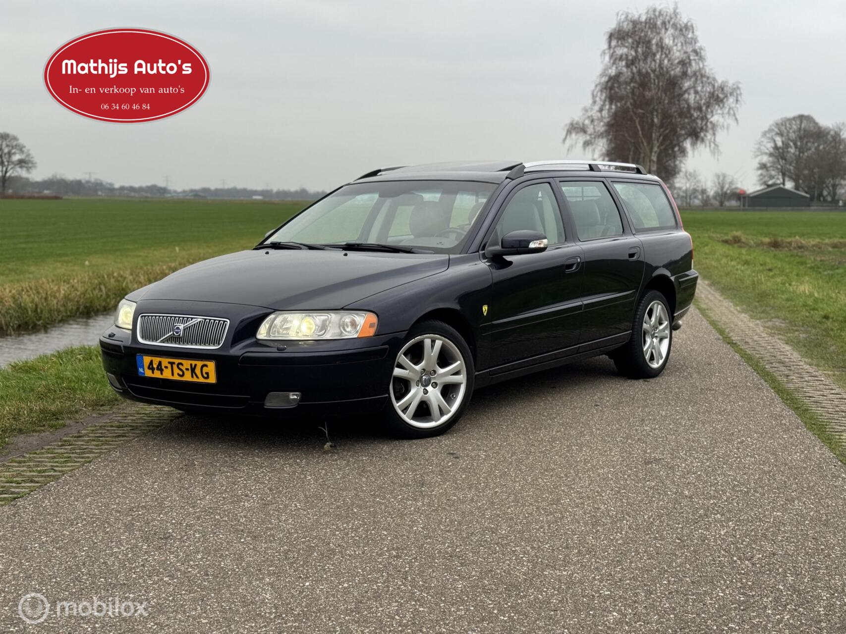 Volvo V70 2.4 D5 AWD Inscription! Aut leder vol! 2007 - voorkant