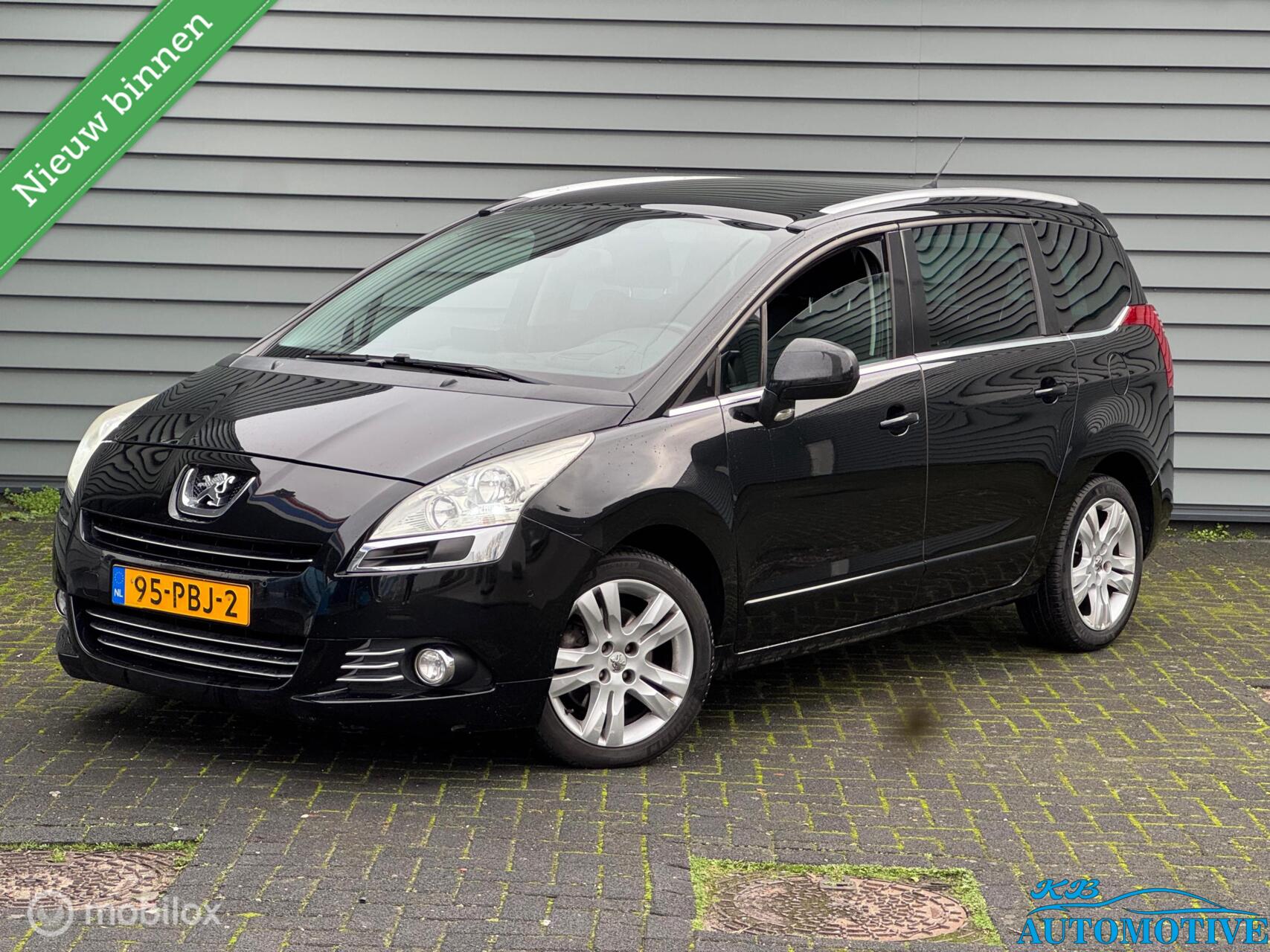Foto van Peugeot 5008