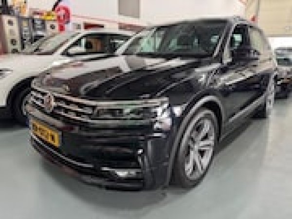 Volkswagen Tiguan 1.4 TSI Comfortline Business R 2018 - voorkant