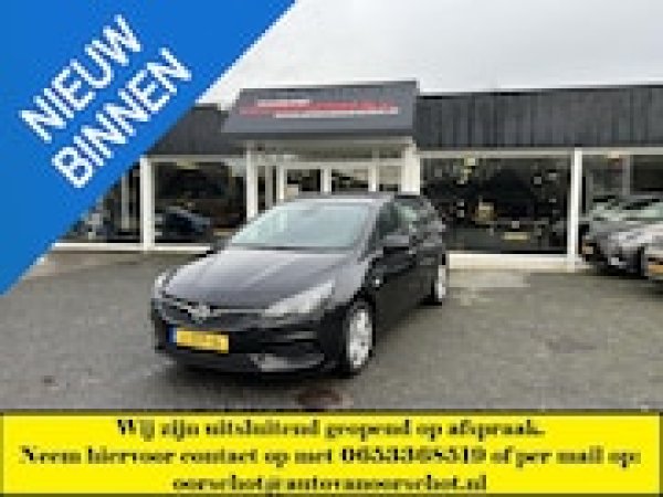 Opel Astra 1.2 Edition 2021 - voorkant